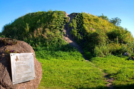 Староладожский музей-заповедник проложит эко-тропу к могиле Вещего Олега