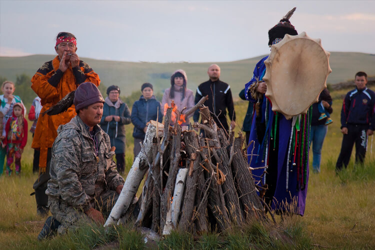 Погребальные обычаи хакасов